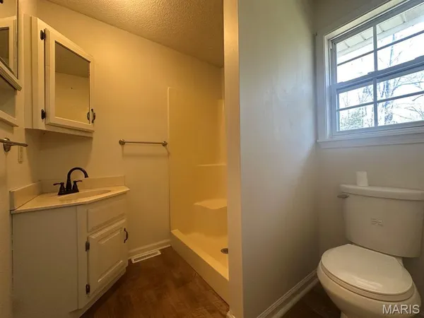 $265,000 | 17173 East Cedar Hills Drive, Dexter, MO 63841