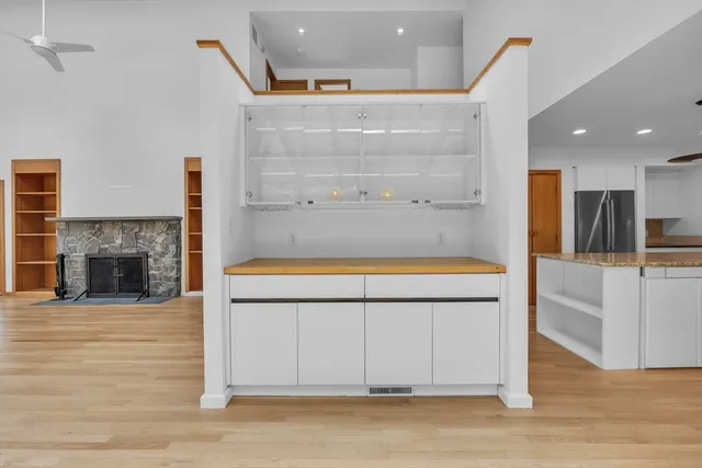 $948,000 | 9 Stony Brook Road, Westford, MA 01886