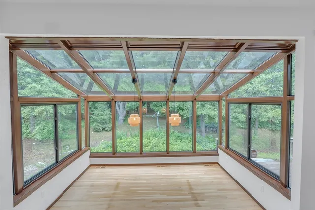 $948,000 | 9 Stony Brook Road, Westford, MA 01886