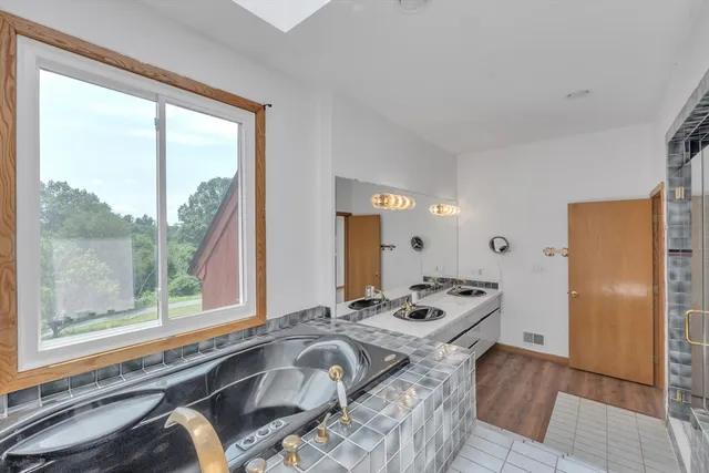 $948,000 | 9 Stony Brook Road, Westford, MA 01886