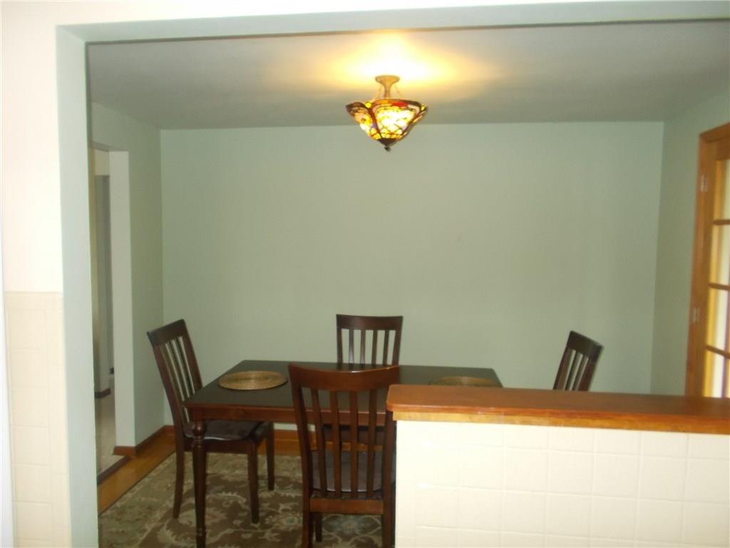 132 Starling Drive McKees Rocks, PA 15136 - Photo 10 of 25 Dining Room includes "Tiffany" style lamp