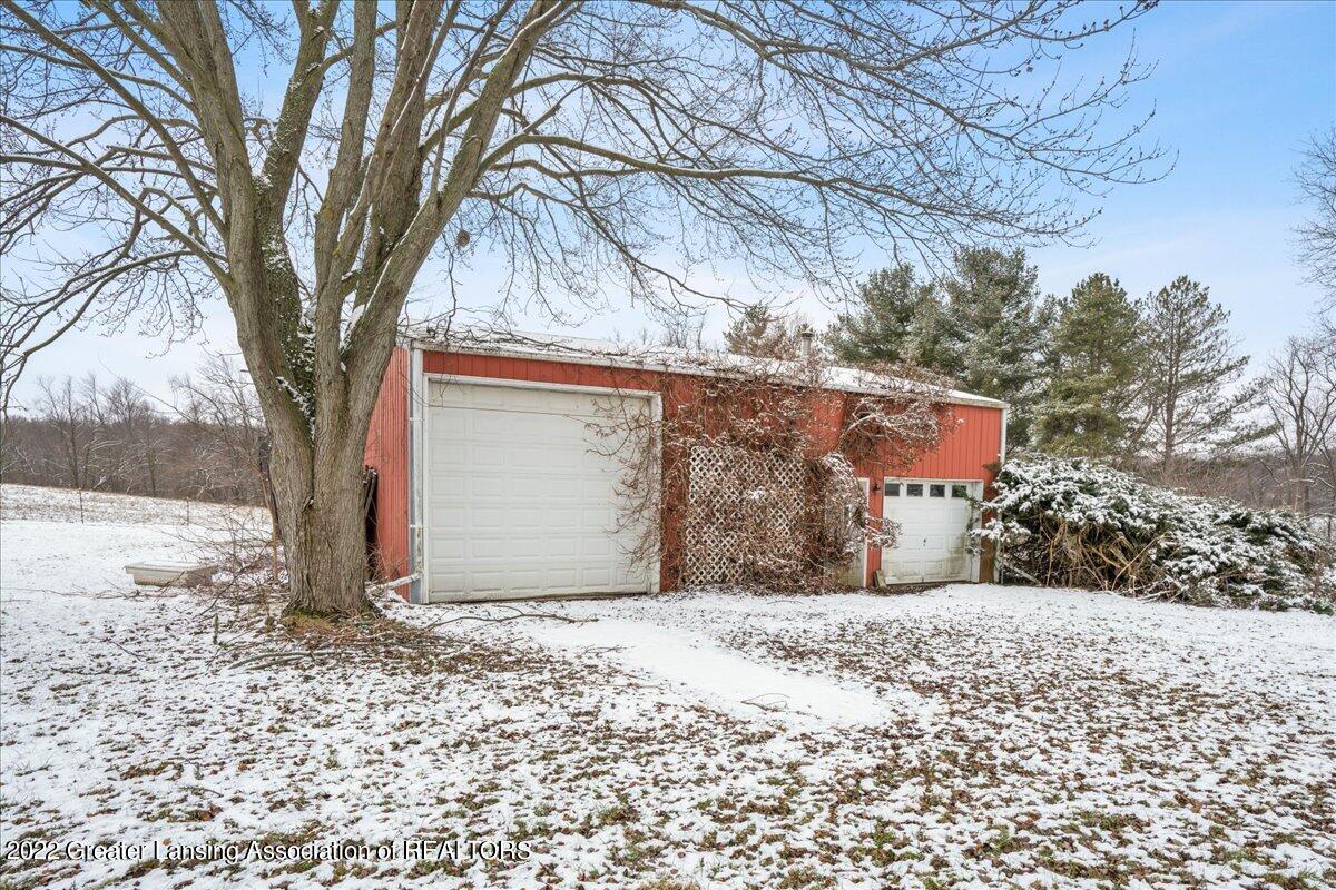 6746 Cole Road Bancroft, MI 48414 - Photo 36 of 57 22-Media Jett-24