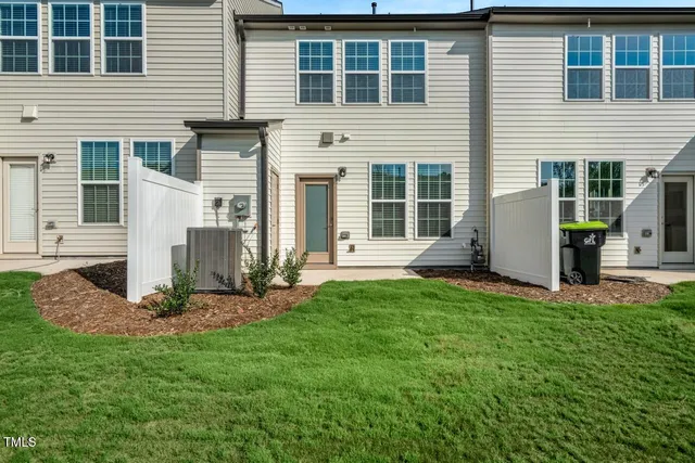 $1,845 | 2005 Nandina Trail, Durham, NC 27703