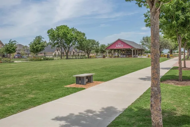 $625,000 | 1424 10th Street, Argyle, TX 76226