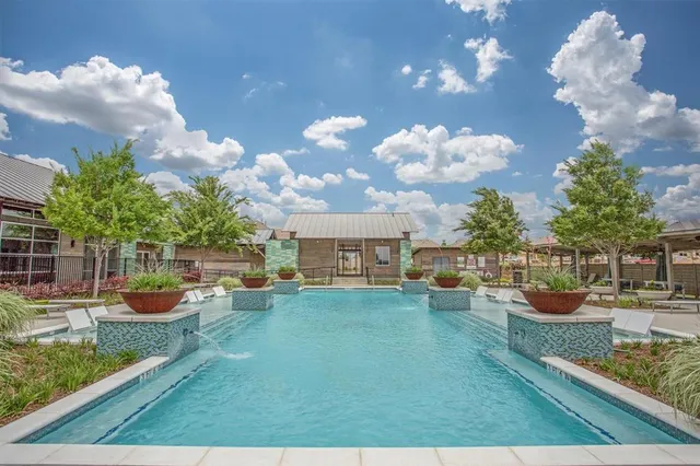 $625,000 | 1424 10th Street, Argyle, TX 76226