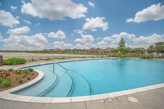 $625,000 | 1424 10th Street, Argyle, TX 76226