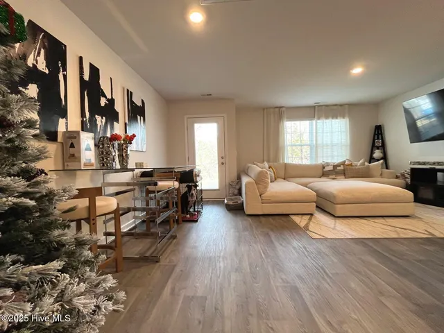 $1,750 | 2705 Gracie Lane, Carthage, NC 28327