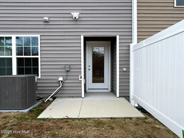 $1,750 | 2705 Gracie Lane, Carthage, NC 28327