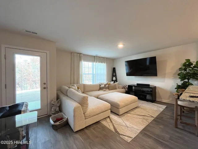 $1,750 | 2705 Gracie Lane, Carthage, NC 28327