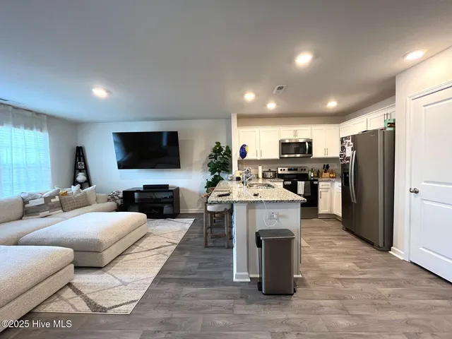 $1,750 | 2705 Gracie Lane, Carthage, NC 28327