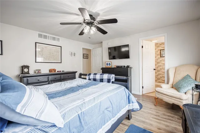 $279,900 | 7497 Lake Avenue, Williamson, NY 14589