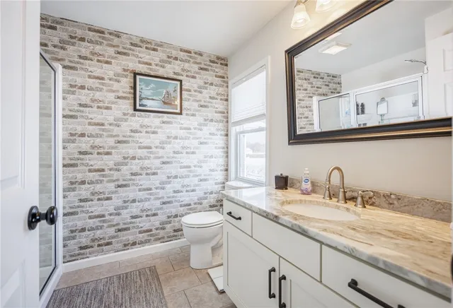 $279,900 | 7497 Lake Avenue, Williamson, NY 14589