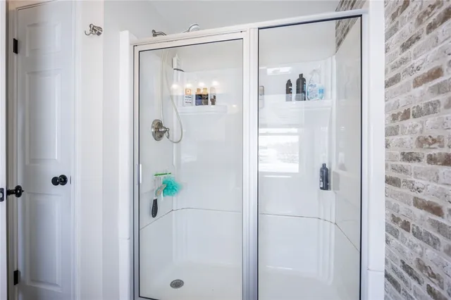 $279,900 | 7497 Lake Avenue, Williamson, NY 14589