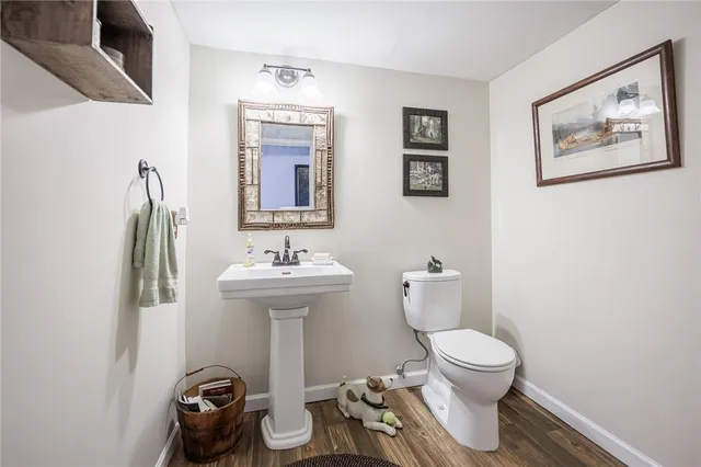 $279,900 | 7497 Lake Avenue, Williamson, NY 14589