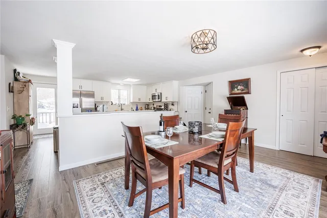 $279,900 | 7497 Lake Avenue, Williamson, NY 14589