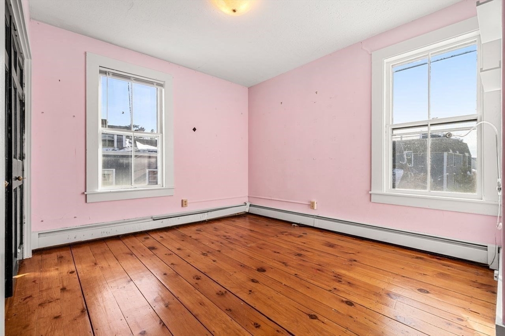 9 Darling Street Marblehead, MA 01945 - Photo 13 of 28