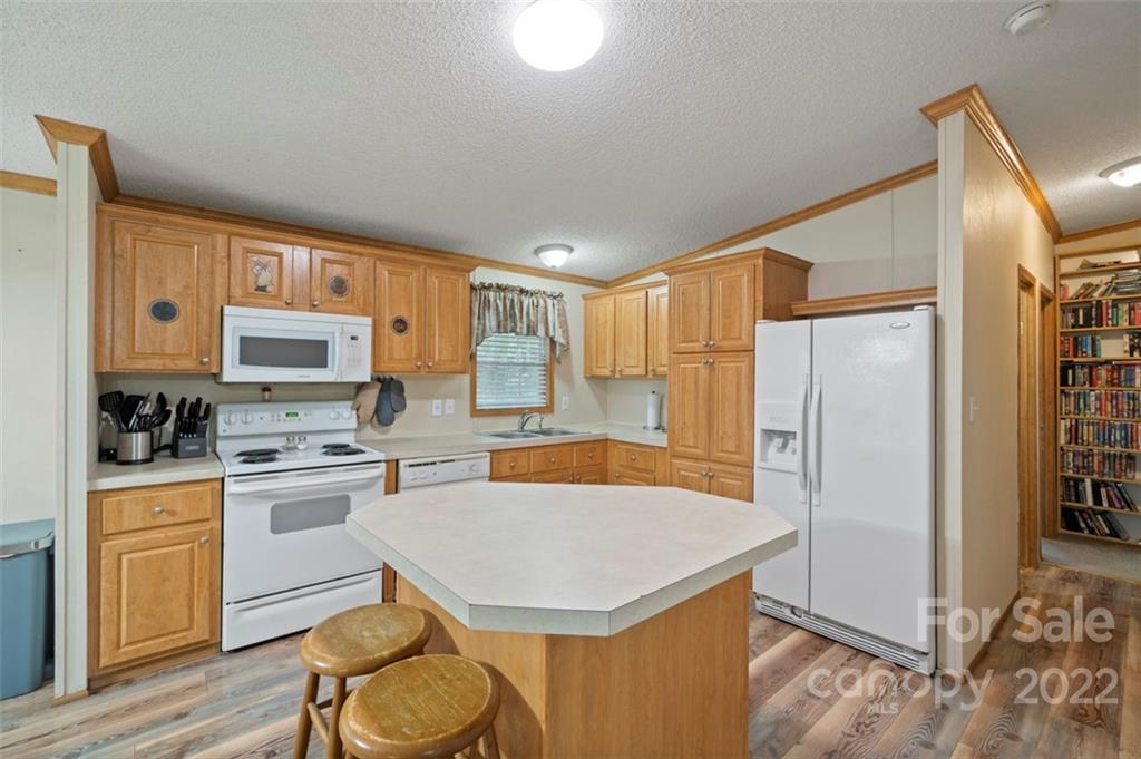 5991 Vinewood Road Davidson, NC 28036 - Photo 23 of 42 Gallery Image 23