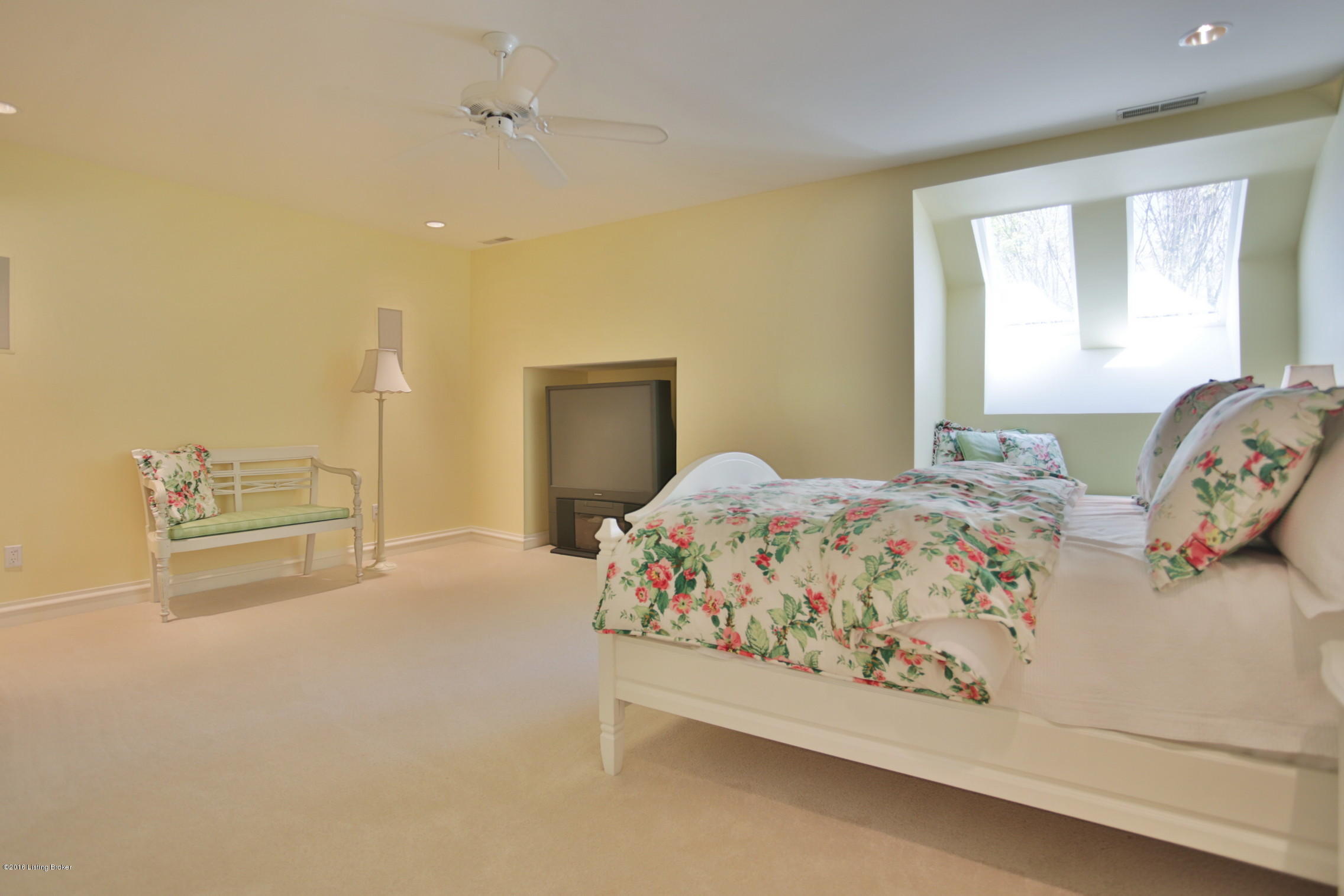 600 Bates Road Elizabethtown, KY 42701 - Photo 27 of 60 2nd floor bedroom 2