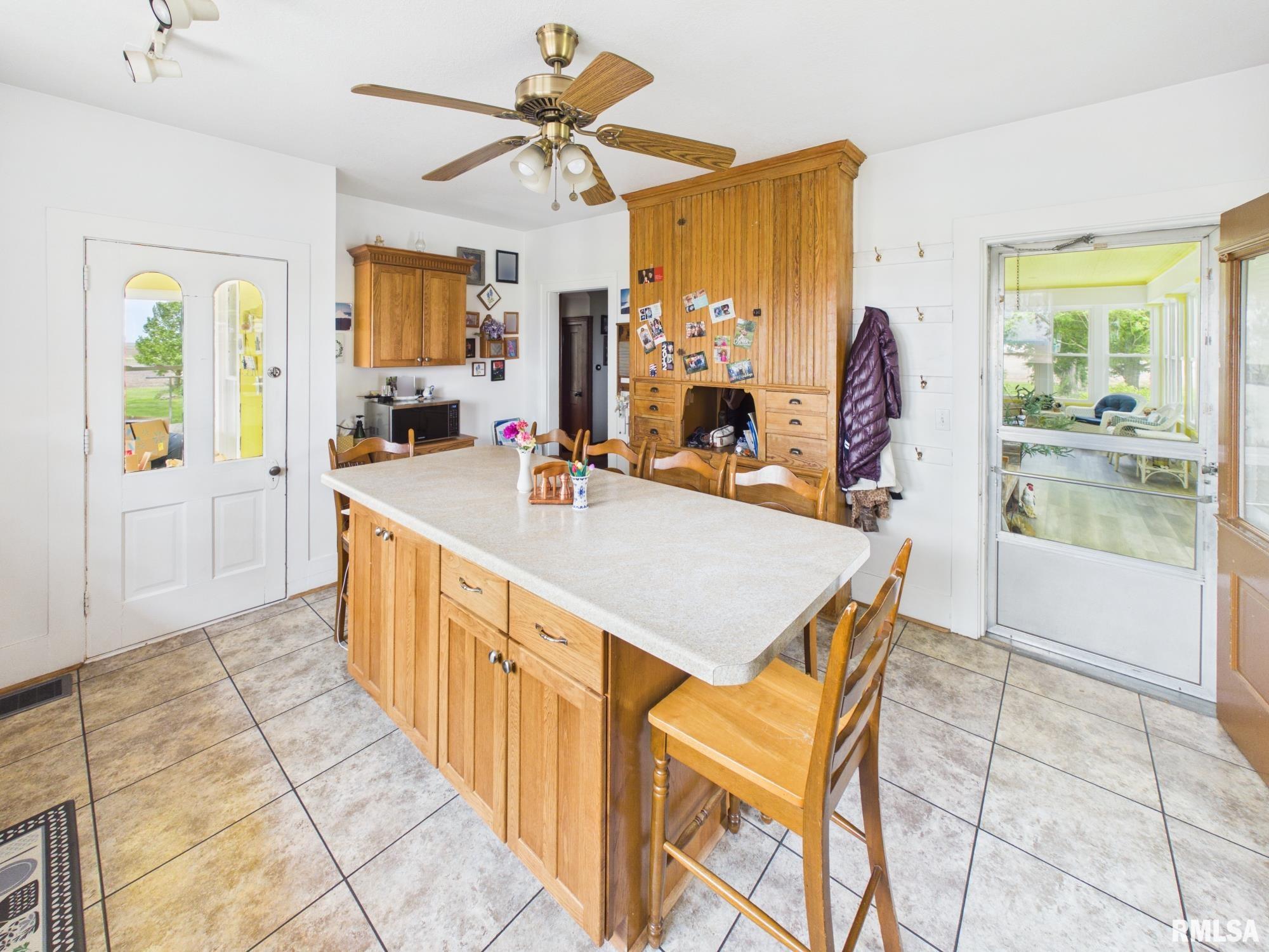 8832 Jackson Road Blue Mound, IL 62513 - Photo 9 of 69