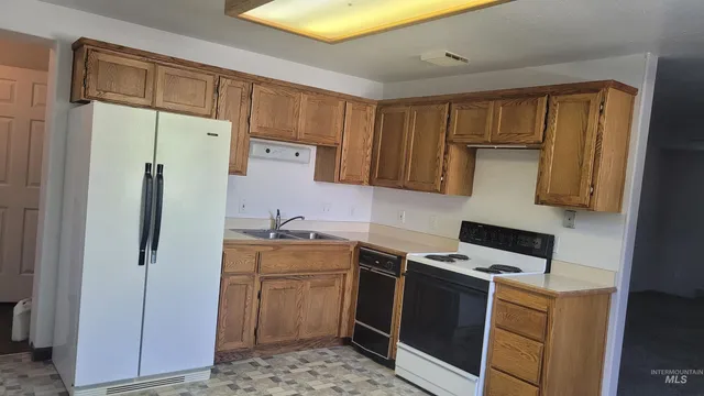 $129,900 | 1501 Miller Avenue, Unit 3, Burley, ID 83318