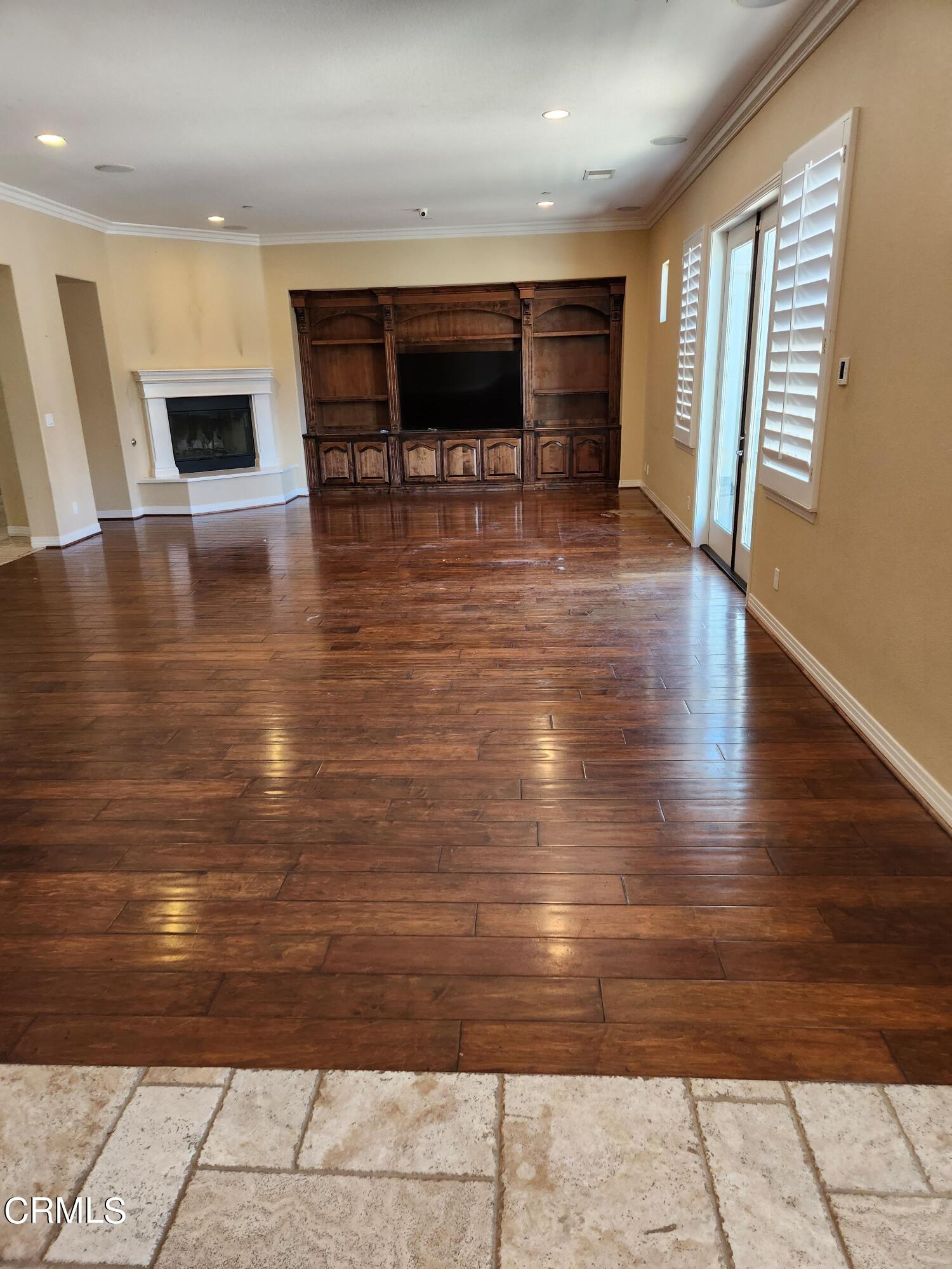 1915 Maya Pradera Lane Moorpark, CA 93021 - Photo 18 of 39 a view of kitchen with furniture window and outdoor view