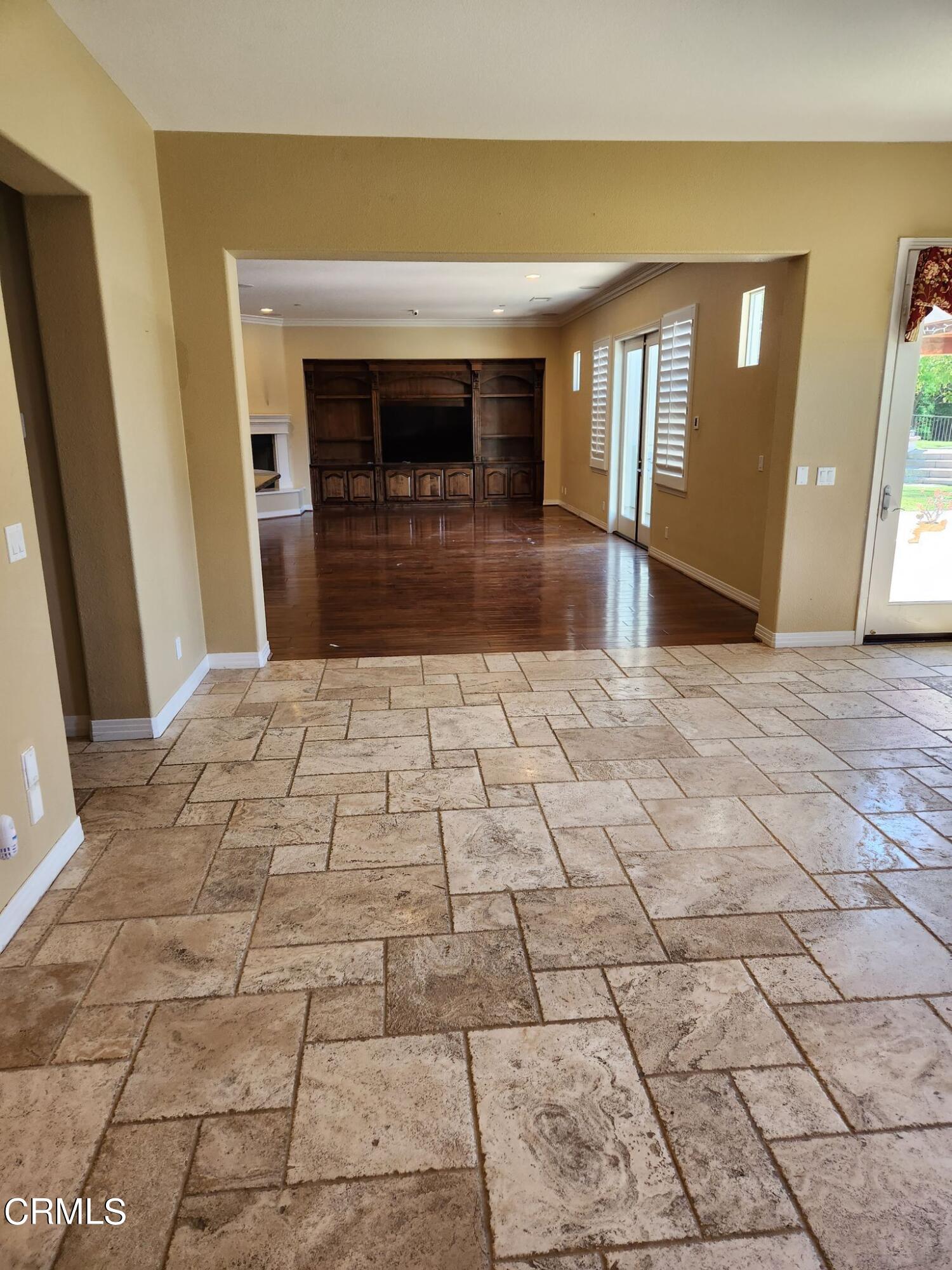 1915 Maya Pradera Lane Moorpark, CA 93021 - Photo 29 of 39