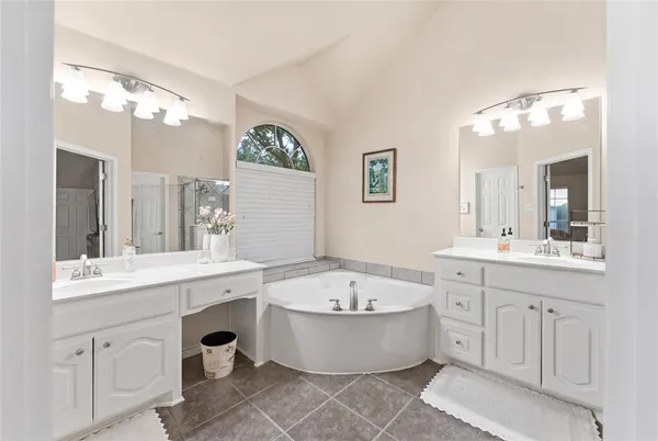 $445,900 | 5210 Medallion Court, Midlothian, TX 76065