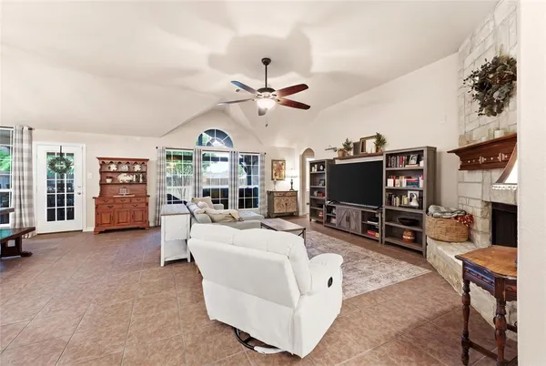 $445,900 | 5210 Medallion Court, Midlothian, TX 76065