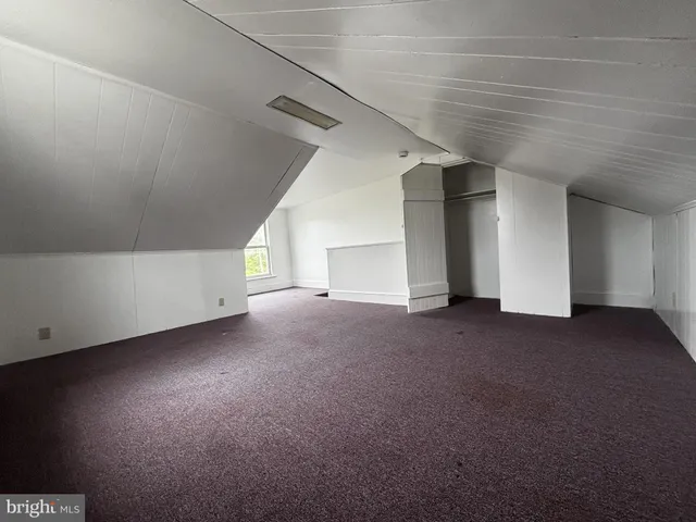 $1,850 | 4 East Vine Street, Millville, NJ 08332