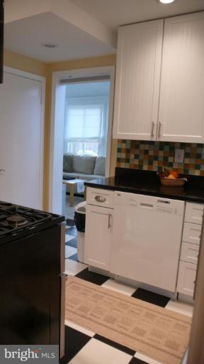 701 Carysbrook Road Pikesville, MD 21208 - Photo 17 of 24 Kitchen #3
