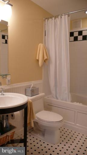 701 Carysbrook Road Pikesville, MD 21208 - Photo 7 of 24 Bath #1