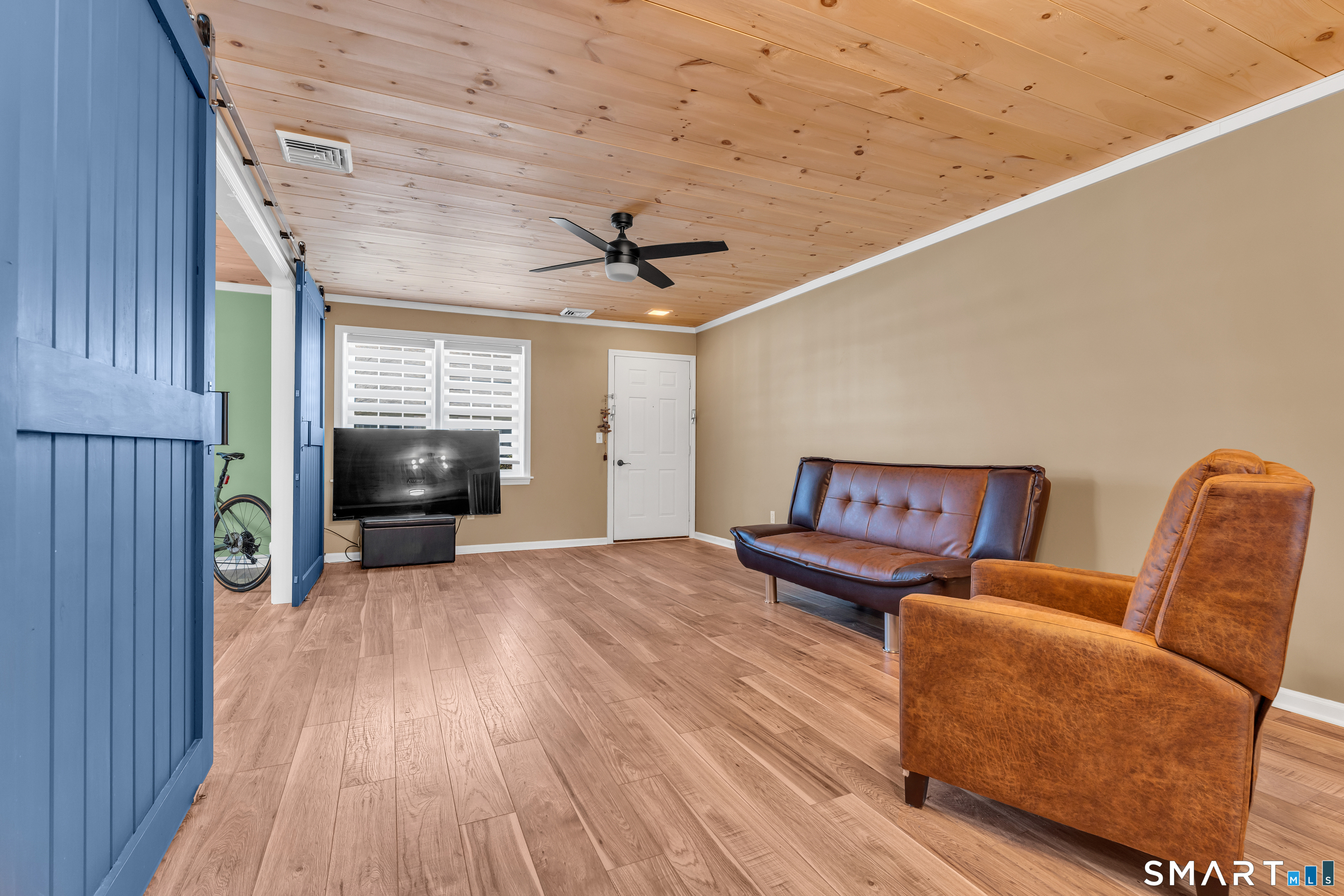 2 Plymouth Court, Unit 2 Clinton, CT 06413 - Photo 11 of 26