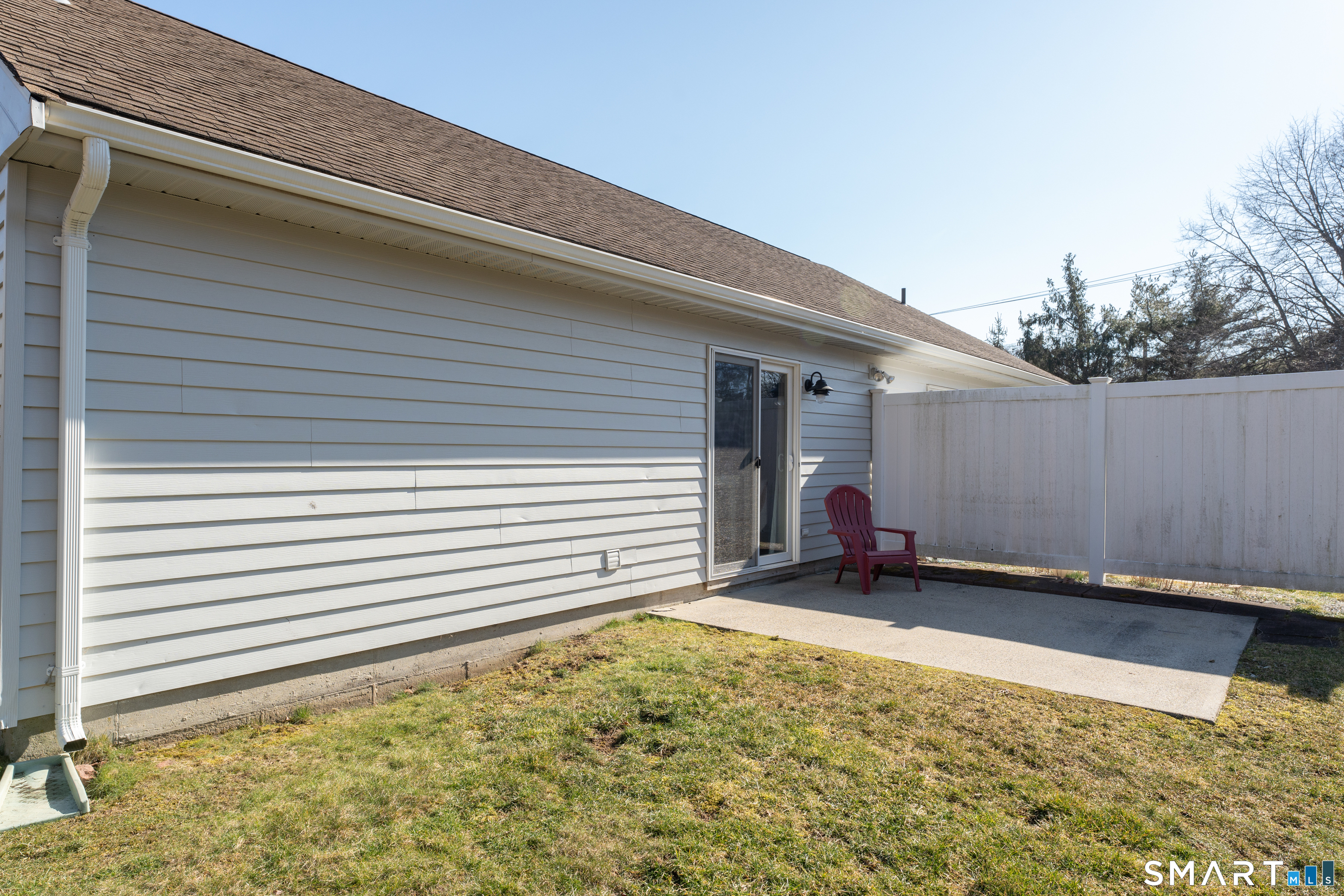 2 Plymouth Court, Unit 2 Clinton, CT 06413 - Photo 19 of 26