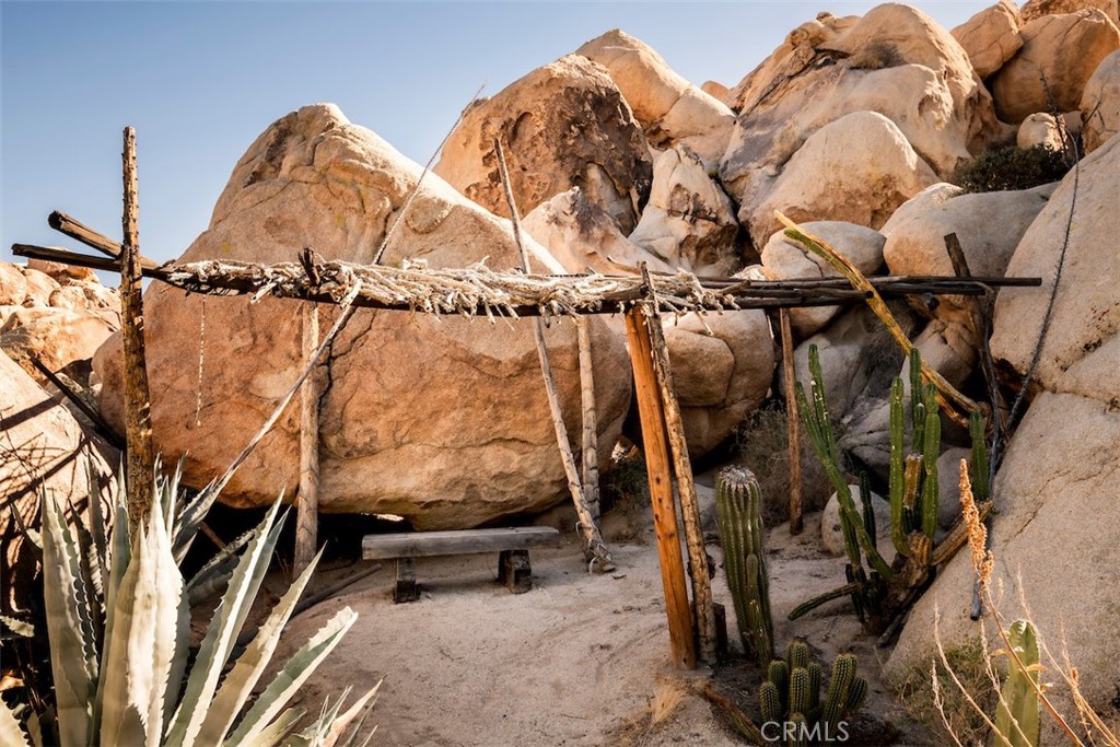 66075 Foothill Drive Joshua Tree, CA 92252 - Photo 37 of 53