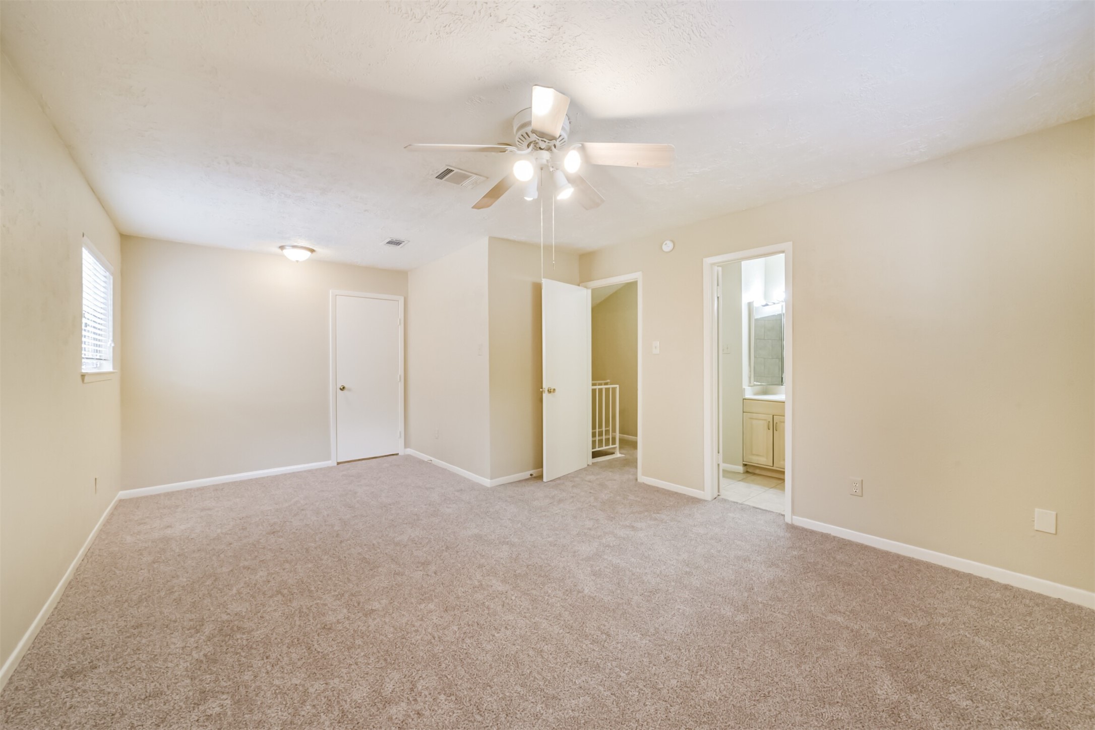 3 Hedgebell Court Spring, TX 77380 - Photo 25 of 39 Gallery Image 25