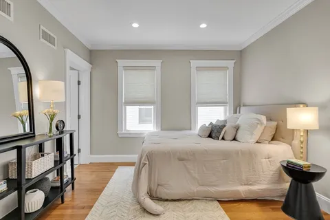 $1,060,000 | 54 Marathon Street, Unit 1, Arlington, MA 02474