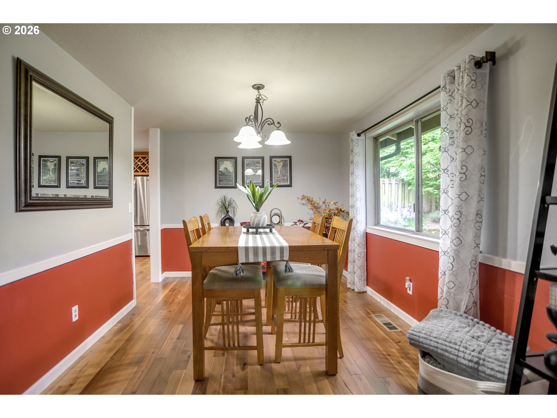 7165 Southwest Sorrento Road Beaverton, OR 97008 - Photo 11 of 48 Dining Room