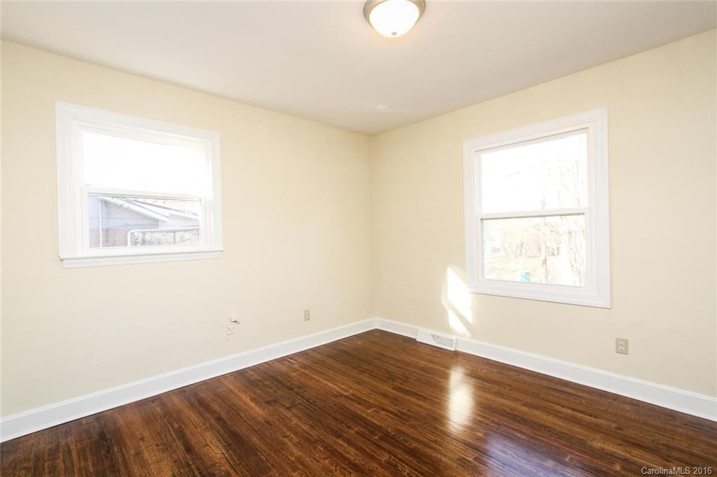 1207 Ranch Road Charlotte, NC 28208 - Photo 16 of 19 Gallery Image 16