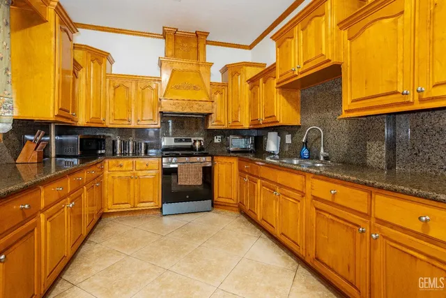 $999,900 | Undisclosed Address, Maricopa, CA 93252