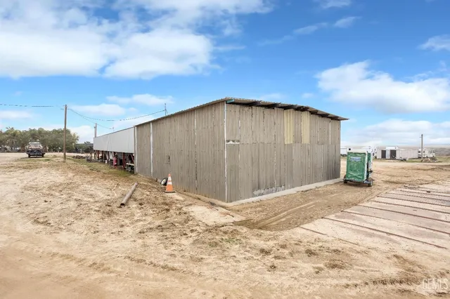 $999,900 | Undisclosed Address, Maricopa, CA 93252