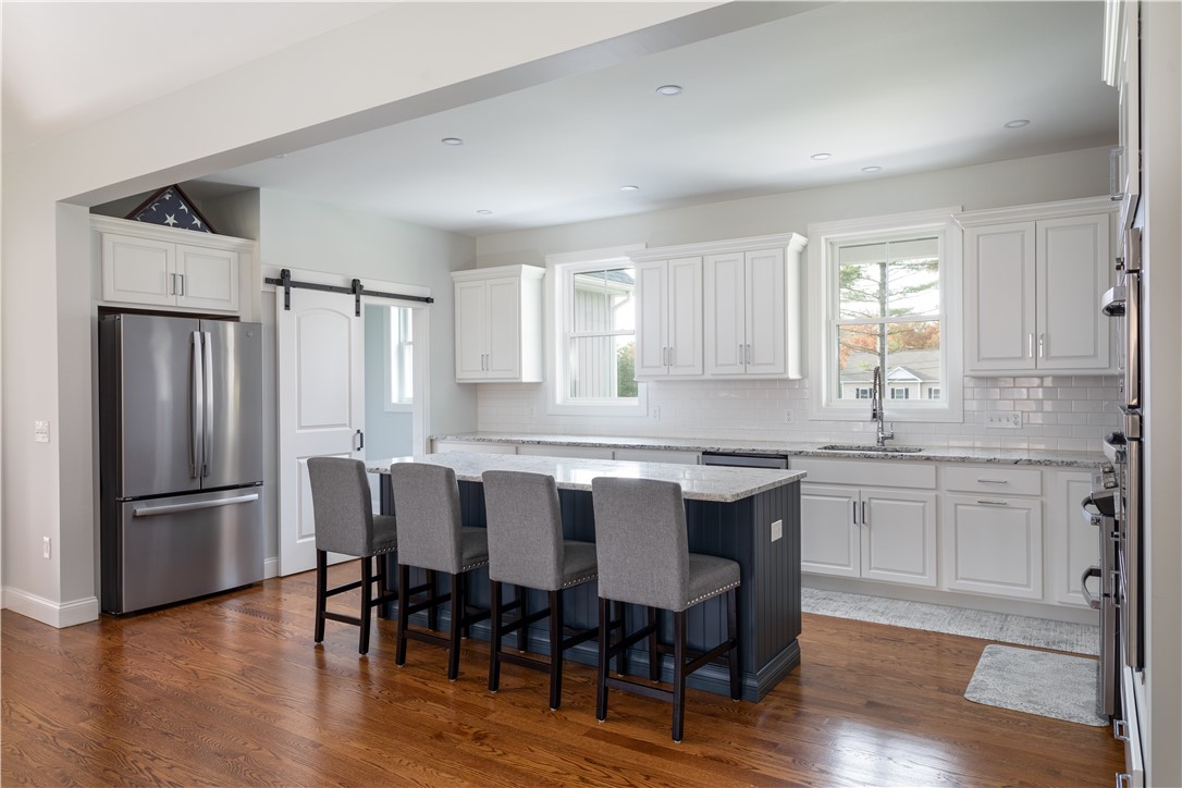 19 Shady Grove Road Hopkinton, RI 02832 - Photo 3 of 37