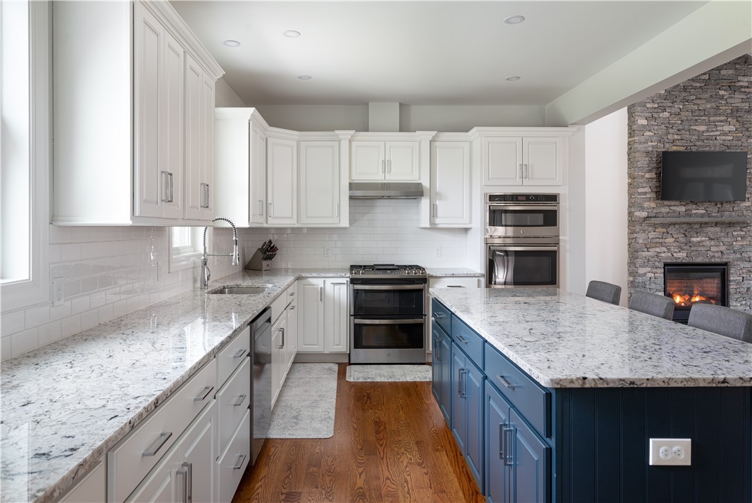 19 Shady Grove Road Hopkinton, RI 02832 - Photo 4 of 37