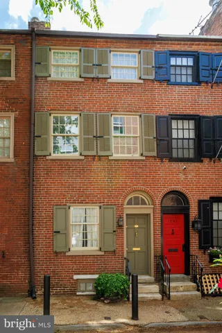 a front view of a building