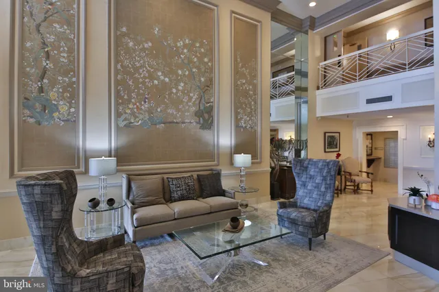 $275,000 | 10512 Valley Forge Circle, Unit 512, King of Prussia, PA 19406