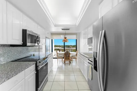 $399,900 | 23200 Camino Del Mar, Unit 604, Boca Raton, FL 33433