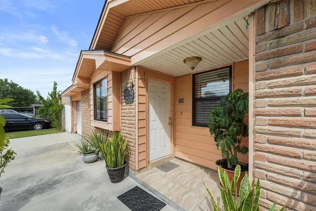 $210,000 | 730 Stonyridge Street, Channelview, TX 77530