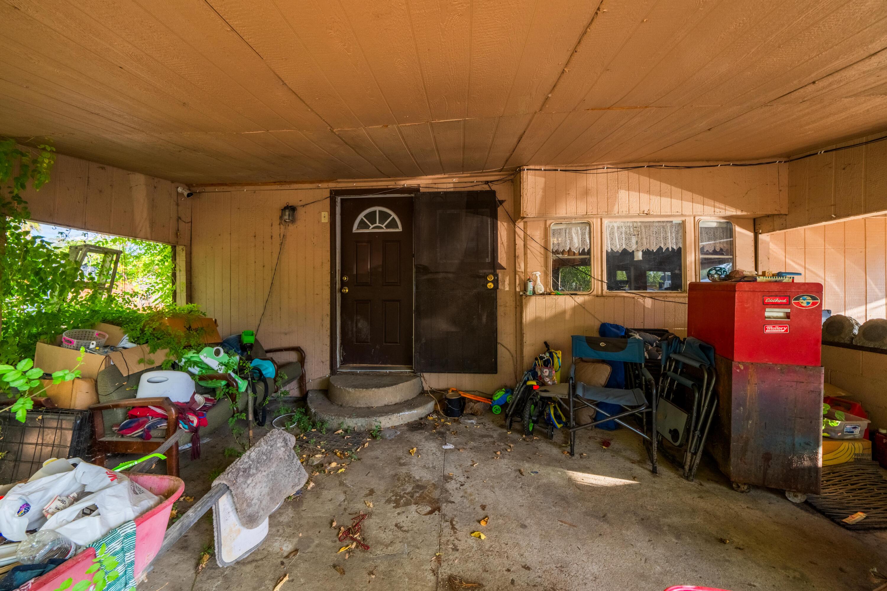 18534 Candy Lane Redding, CA 96003 - Photo 5 of 20 a view of a room with toys