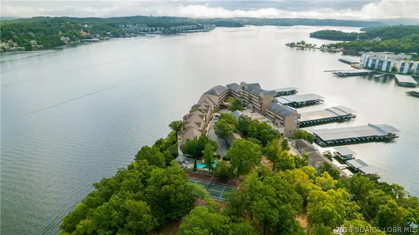 $259,900 | 138 Falls Point Drive, Unit 4B, Lake Ozark, MO 65049