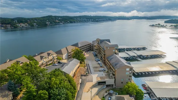 $259,900 | 138 Falls Point Drive, Unit 4B, Lake Ozark, MO 65049