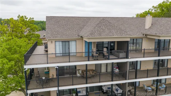 $259,900 | 138 Falls Point Drive, Unit 4B, Lake Ozark, MO 65049